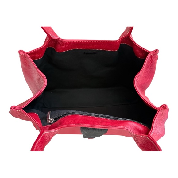 Burberry London Elegant Red Tote Bag - Picture 3 of 8